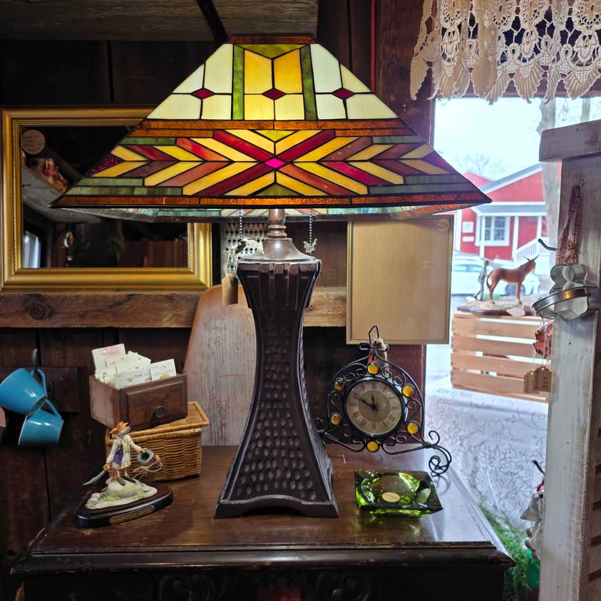 Tiffany-Style Mission Stained Glass Table Lamp - 26" tall Geometric Art Glass Desk Light with Antique Bronze Finish