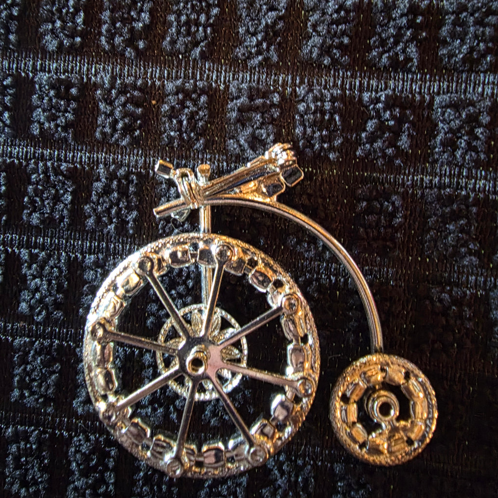 Vintage Silver Tone Rhinestone Penny Farthing Bicycle Brooch Pin Spinning Wheel