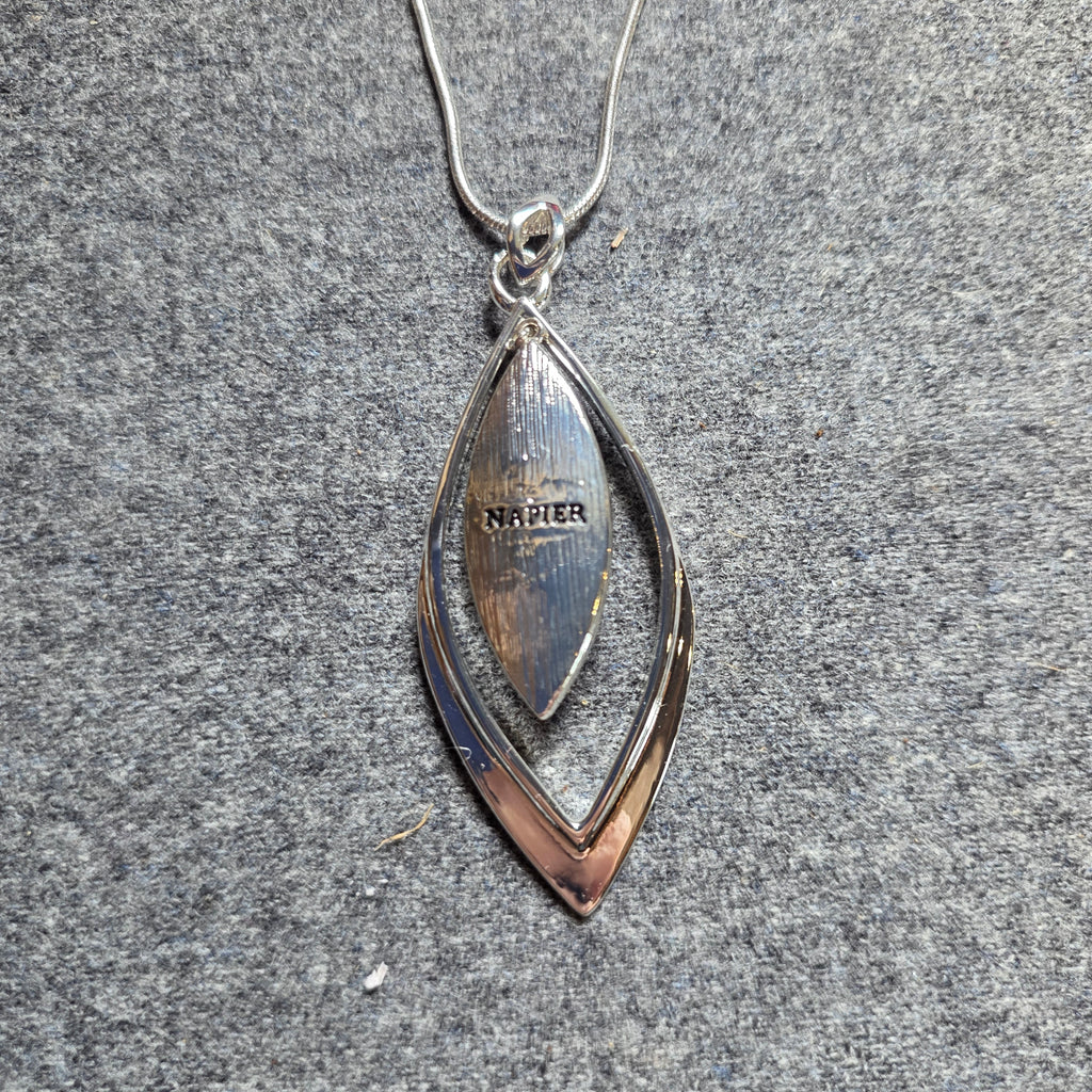 Napier silver tone chain & pendant
