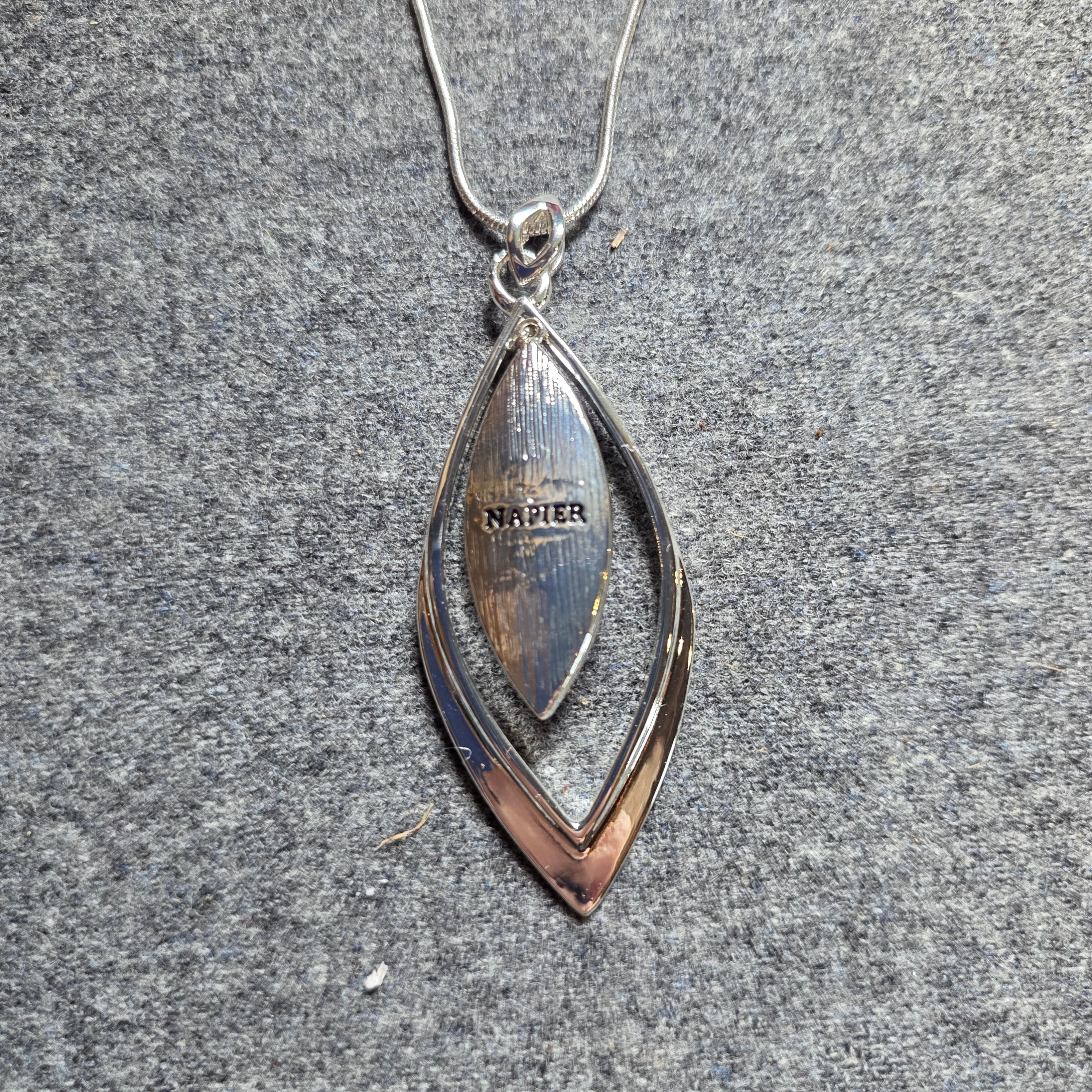 Napier silver tone chain & pendant
