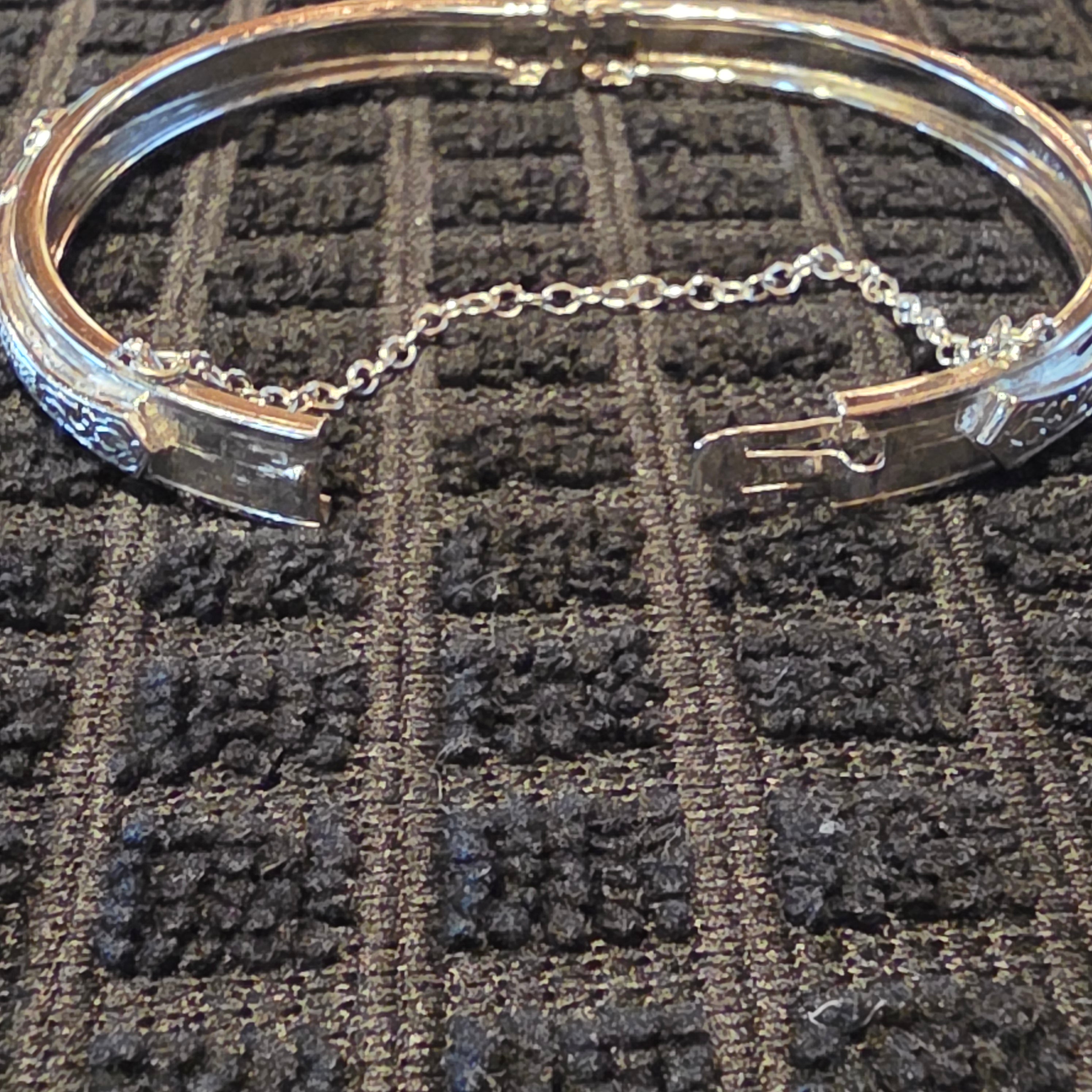 Whiting & Davis bangle