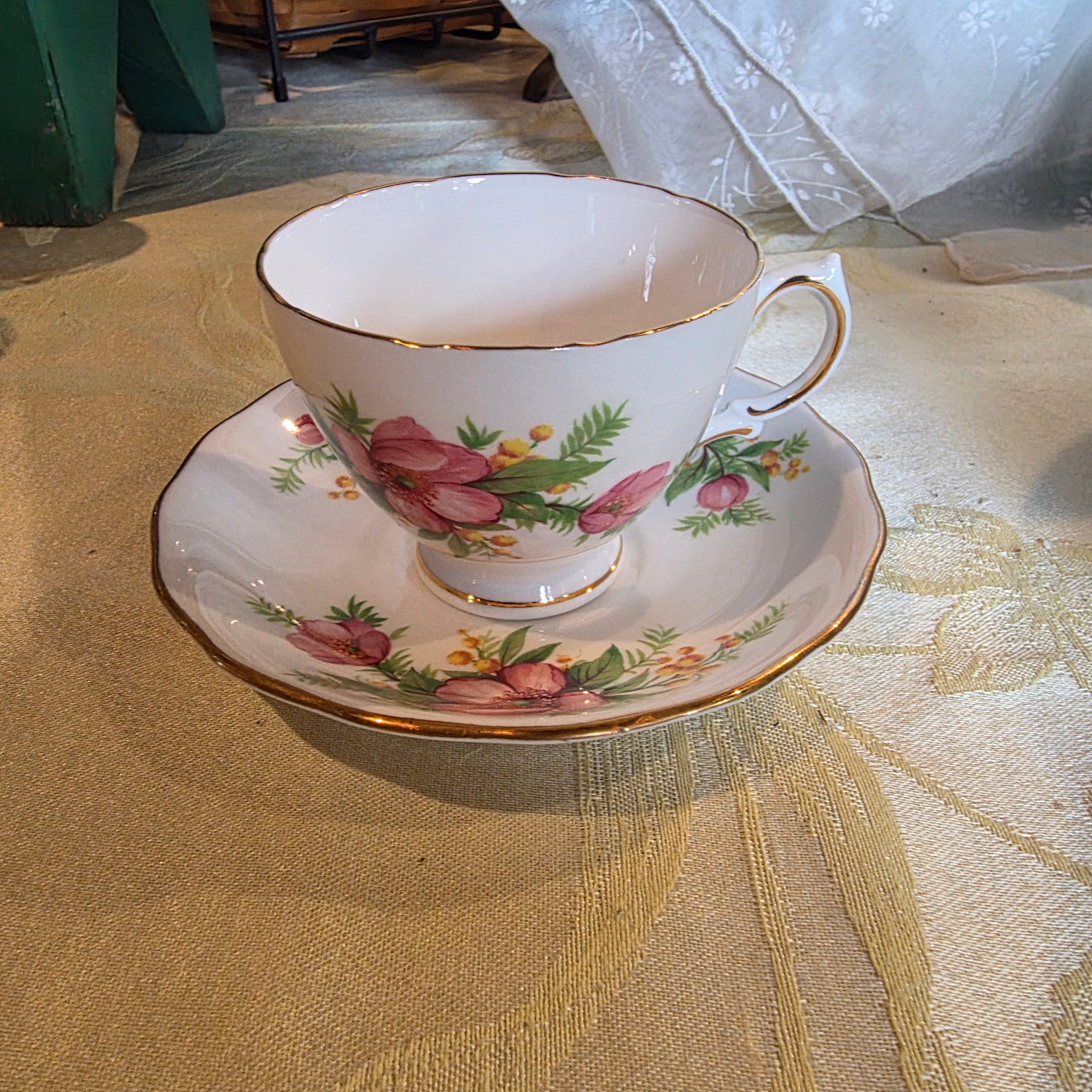 Vtg. English Bone China Royal Vale Cup & Saucer Pink Wild Rose with Gold Gilt Rim
