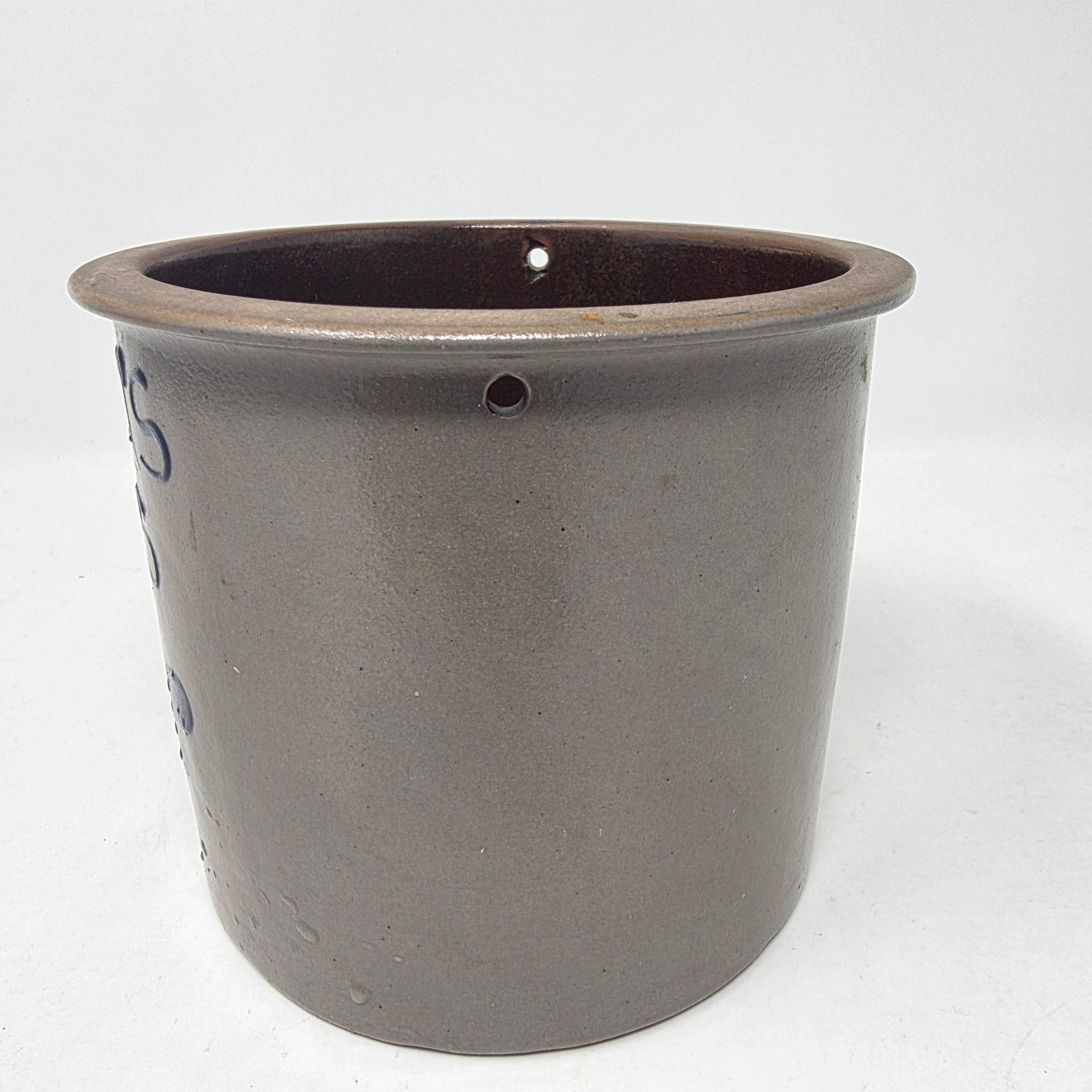 Vintage BBP Beaumont Brothers Salt Glaze Crock Grandma's Treats Blue Heart 1978
