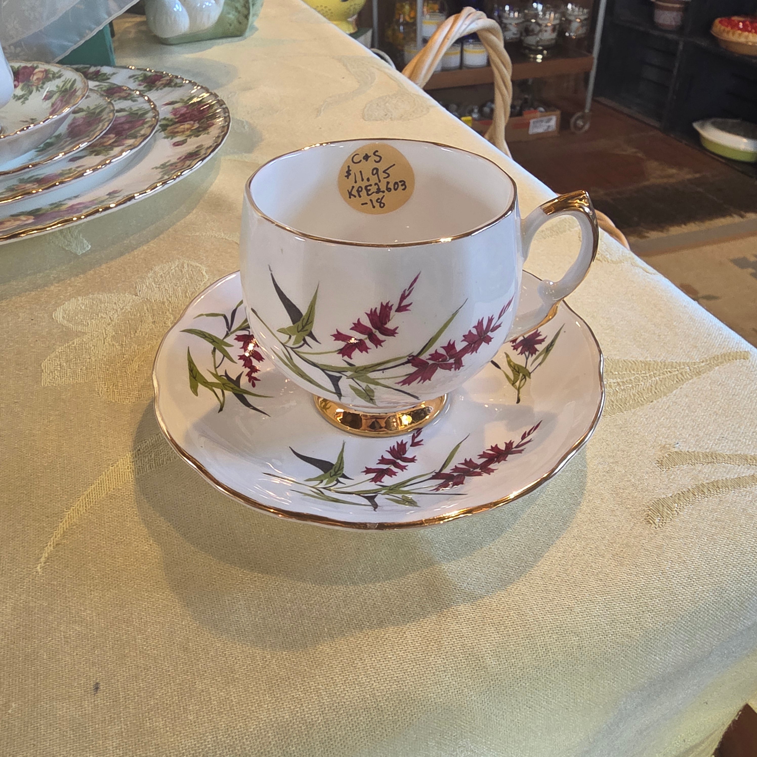 Vintage Royal Vale Fine Bone China Teacup & Saucer Set – Burgundy Floral Pattern with Gold Trim – Made in England
