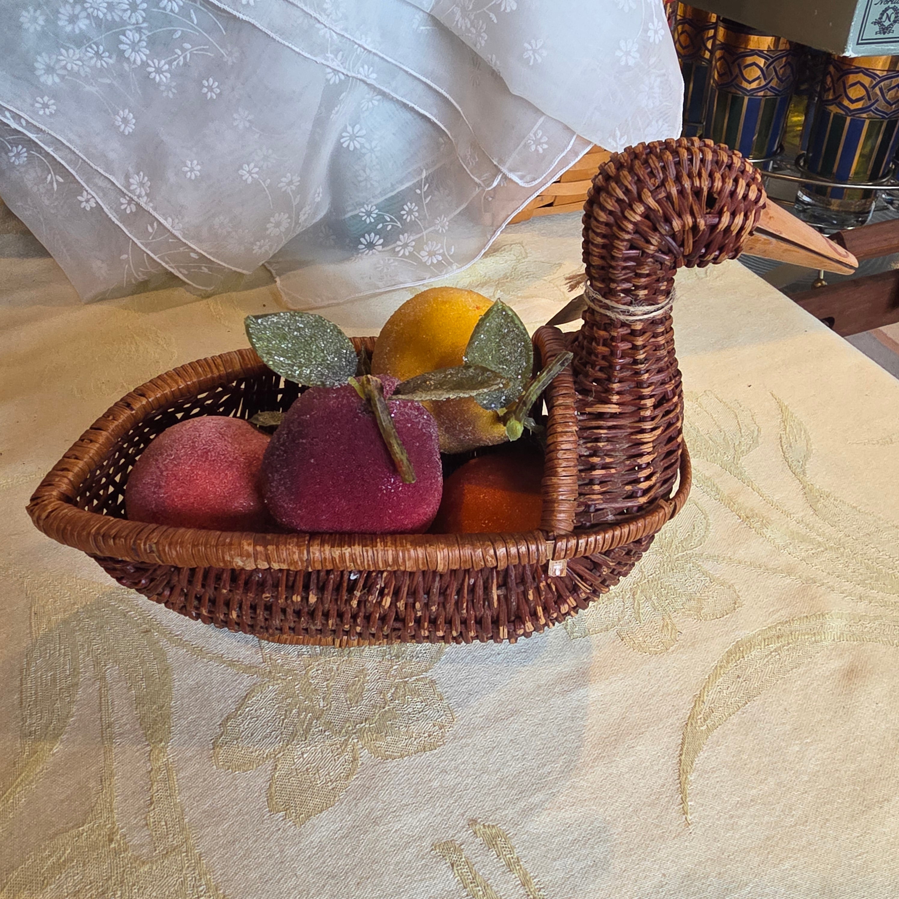 Vintage wicker Duck Basket-w/Fruit