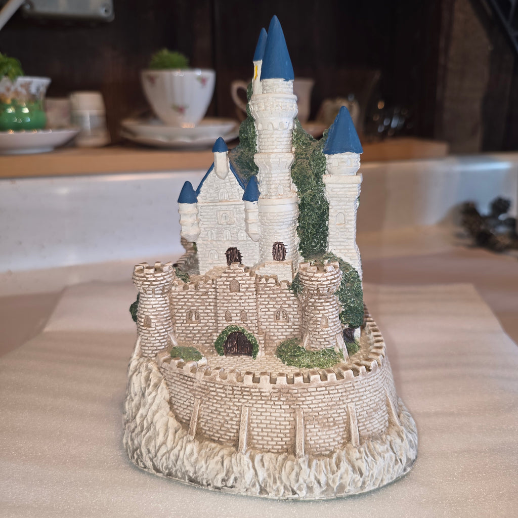 Camelot music box