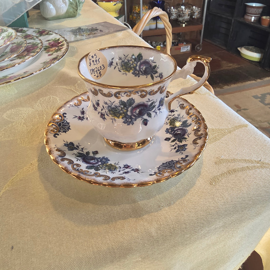 Vintage Rosina Fine Bone China Tea Cup & Saucer Set | English Floral Gold Trim
