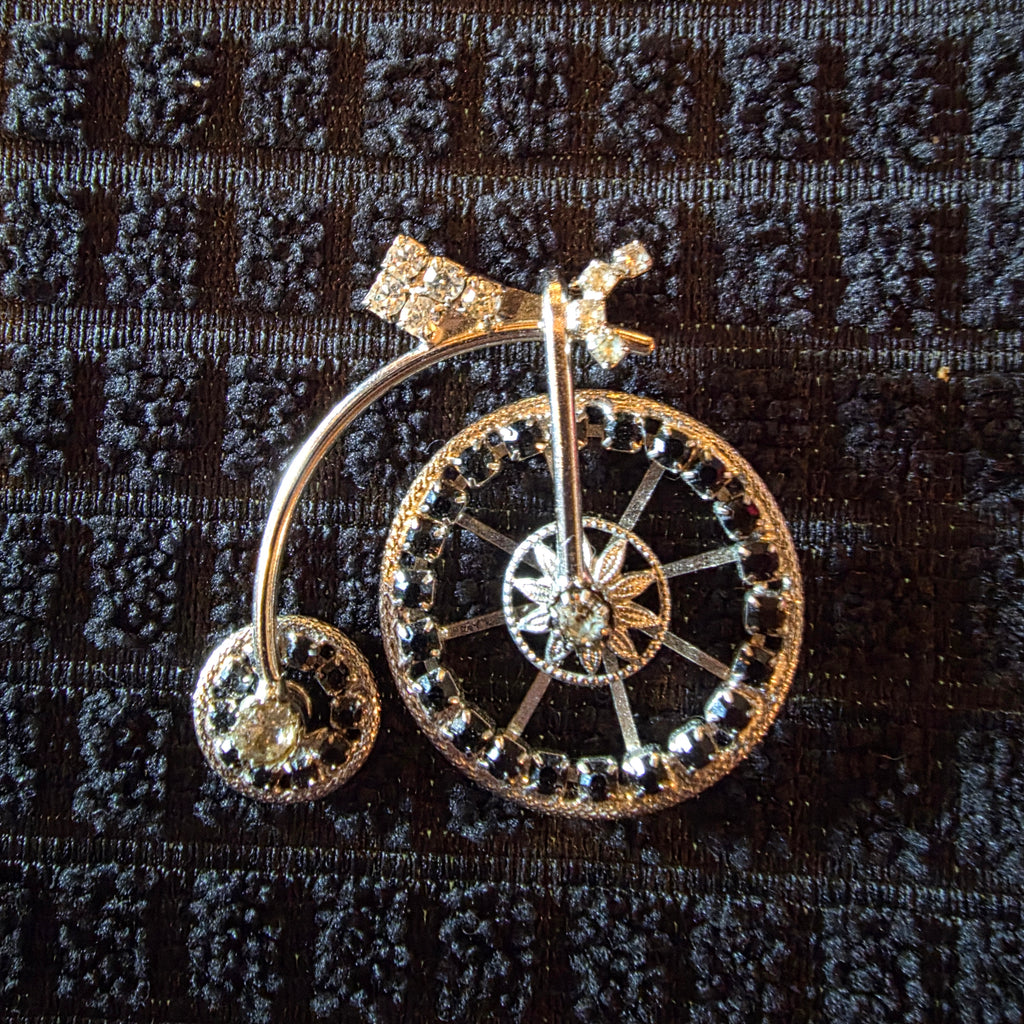 Vintage Silver Tone Rhinestone Penny Farthing Bicycle Brooch Pin Spinning Wheel