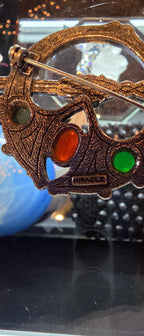 Tara pin