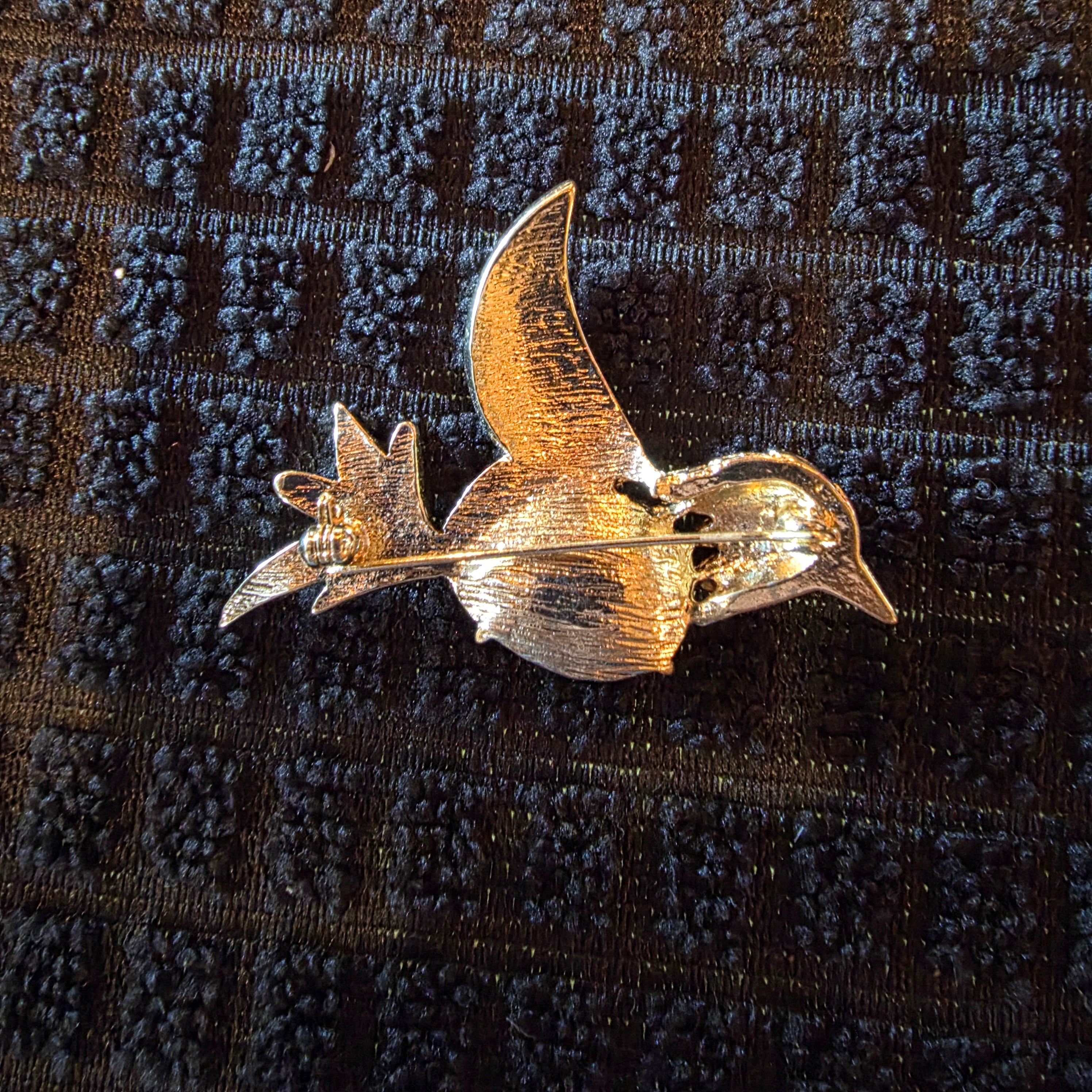 Hummingbird Brooch Pin Gold Tone Green Teal Enamel Clear Rhinestone Bird Jewelry
